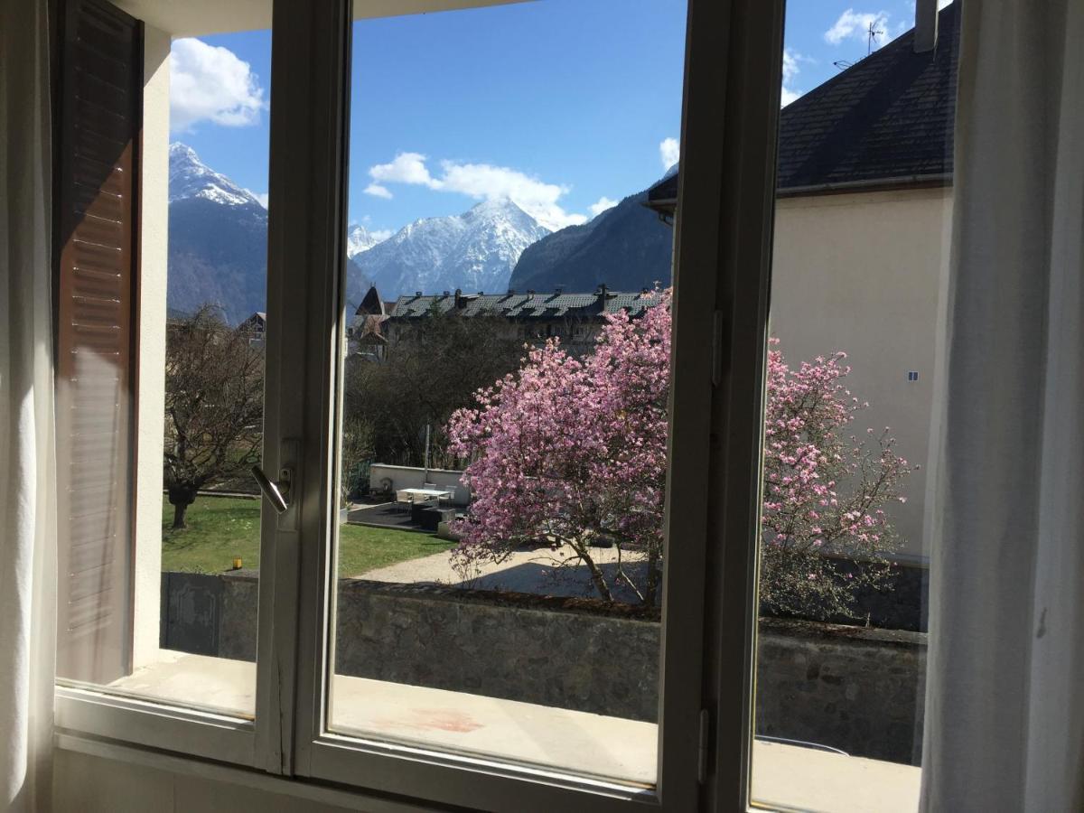 Superbe Appartement A Bourg D'Oisans Avec Terrasse Sud Le Bourg-dʼOisans Exteriér fotografie